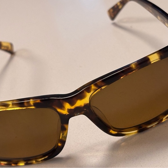 GANT Tortoiseshell Rectangular Sunglasses Brown Lens Colin Designer Shades - Picture 6 of 7